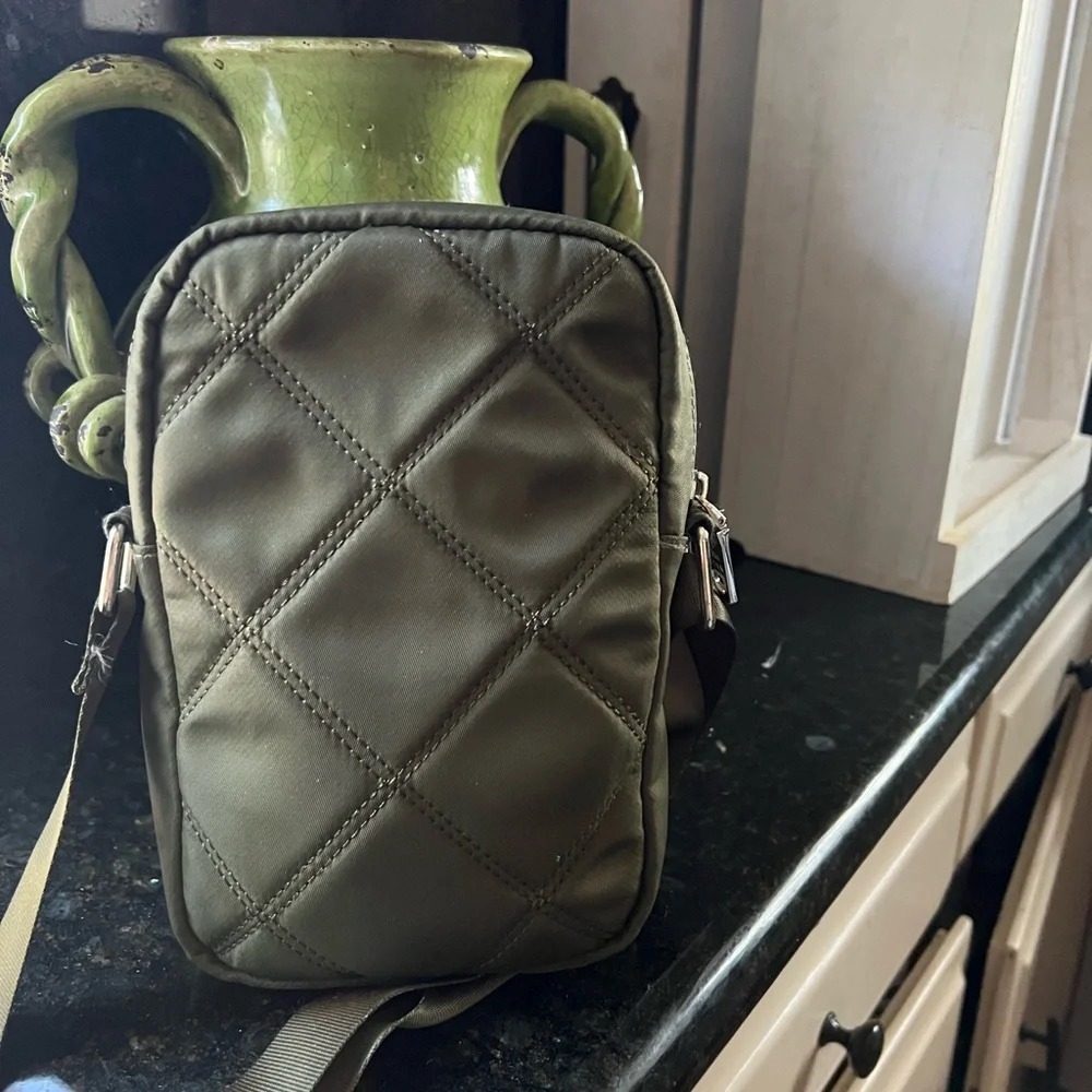 STEVE MADDEN - Picture 5 of 8